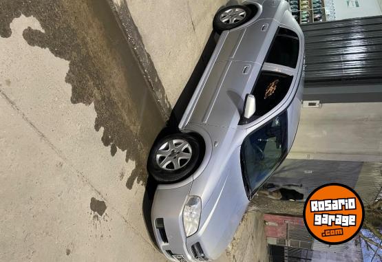 Autos - Chevrolet Astra 2.0 2004 GNC 206000Km - En Venta