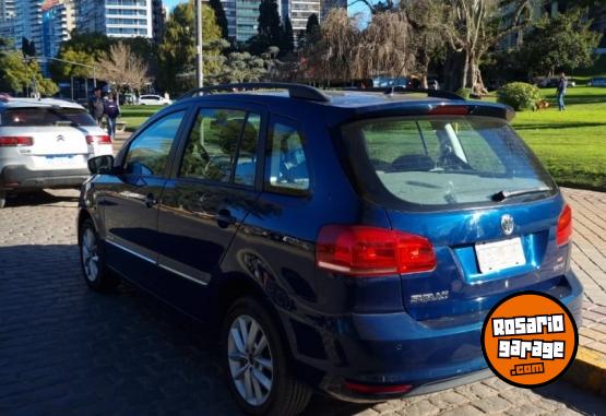 Autos - Volkswagen Suran Emotion 2015 Nafta 140000Km - En Venta