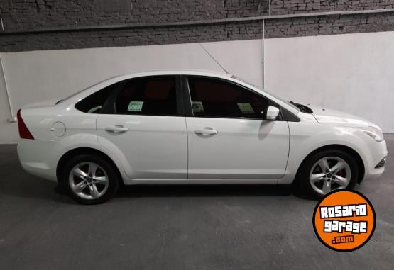 Autos - Ford Focus 2013 GNC 154000Km - En Venta