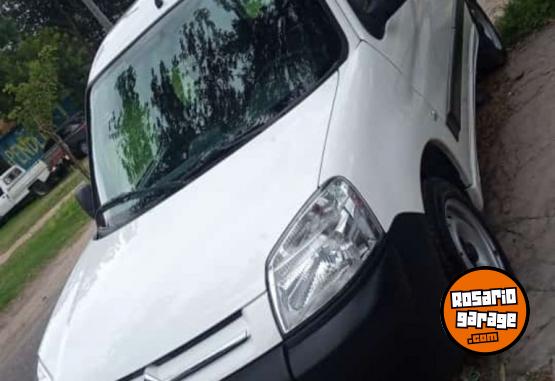 Utilitarios - Citroen Berlingo 2020 GNC 56000Km - En Venta