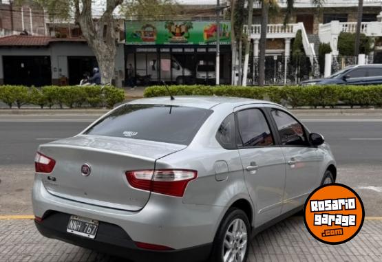 Autos - Fiat Grand Siena 1.6 Dualogic 2014 Nafta 167000Km - En Venta