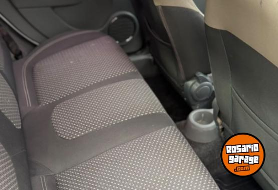 Autos - Fiat Grand Siena 1.6 Dualogic 2014 Nafta 167000Km - En Venta