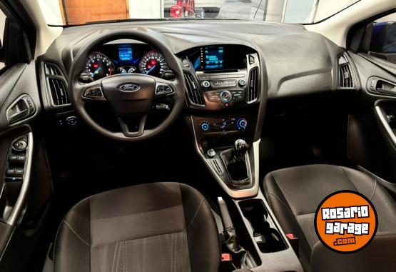 Autos - Ford FOCUS 1.6N "S" 2017 Nafta 40000Km - En Venta