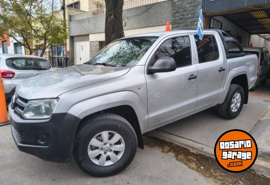 Camionetas - Volkswagen AMAROK STARLINE 122CV 2012 Diesel 225000Km - En Venta