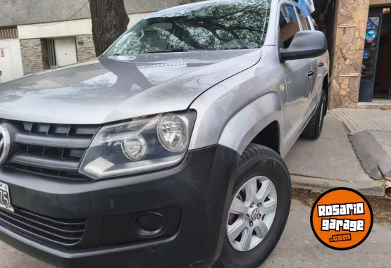 Camionetas - Volkswagen AMAROK STARLINE 122CV 2012 Diesel 225000Km - En Venta