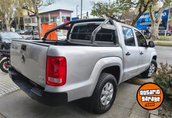 Camionetas - Volkswagen AMAROK STARLINE 122CV 2012 Diesel 225000Km - En Venta
