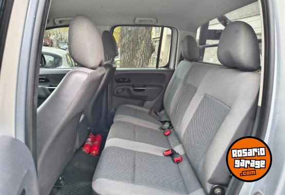 Camionetas - Volkswagen AMAROK STARLINE 122CV 2012 Diesel 225000Km - En Venta