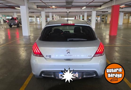 Autos - Peugeot 308 2017 Nafta 67000Km - En Venta