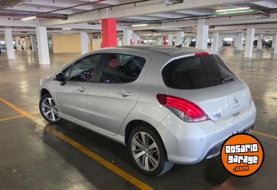 Autos - Peugeot 308 2017 Nafta 67000Km - En Venta