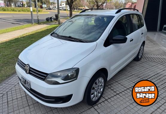 Autos - Volkswagen SURAN COMFORTLINE 1.6 2013 GNC 190000Km - En Venta