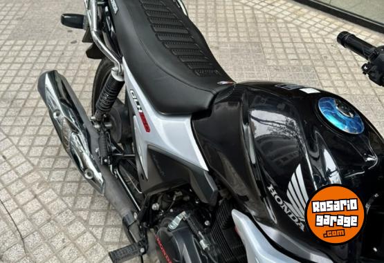 Motos - Honda Glh 150 2022 Nafta 16900Km - En Venta