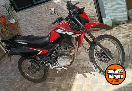 Motos - Honda Xr 150 L 2025 Nafta 8800Km - En Venta
