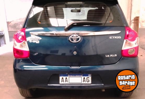 Autos - Toyota Etios XLS 2016 2016 Nafta 71000Km - En Venta