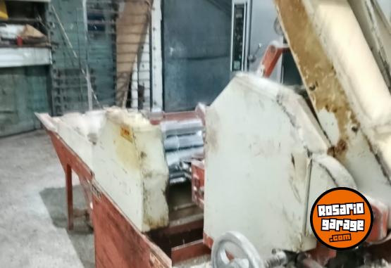 Herramientas - Cortadora, armadora y trinchadora de pan. - En Venta