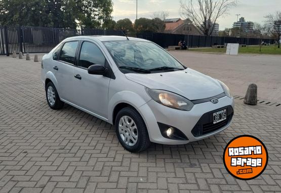 Autos - Ford Corsa 2013 Nafta 98000Km - En Venta