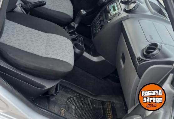 Autos - Ford Corsa 2013 Nafta 98000Km - En Venta