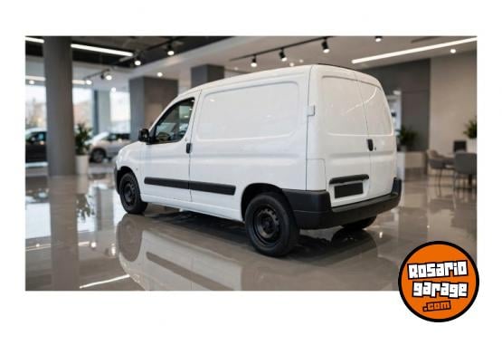 Utilitarios - Peugeot Partner 2018 GNC 148000Km - En Venta