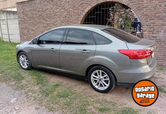 Autos - Ford Focus 2016 Nafta 129000Km - En Venta