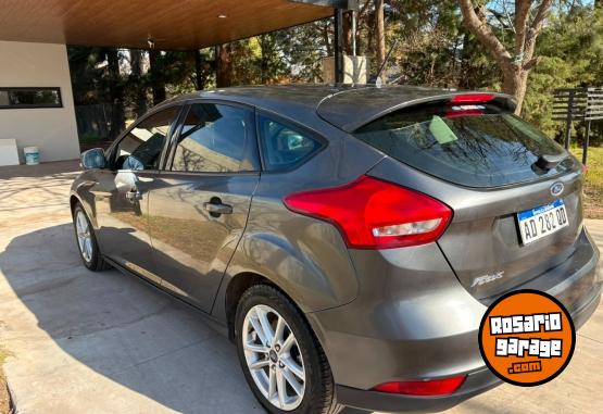 Autos - Ford Focus SE 2019 Nafta 108000Km - En Venta