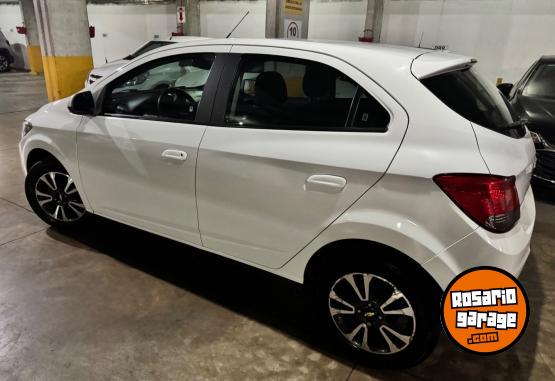 Autos - Chevrolet Onix 2016 Nafta 125000Km - En Venta