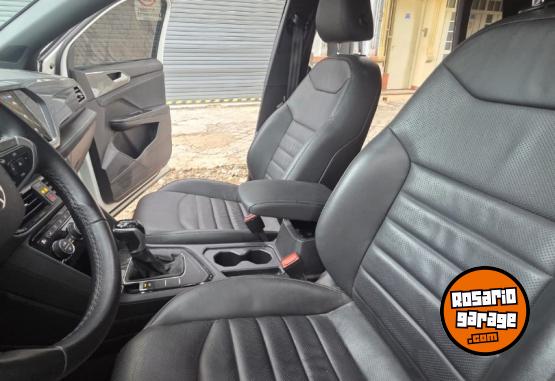 Camionetas - Volkswagen Taos 2021 Nafta 61200Km - En Venta