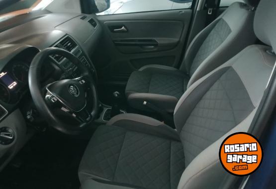 Autos - Volkswagen SURAN 1.6 HIGHLINE 2015 Nafta 116000Km - En Venta