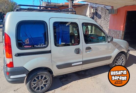 Autos - Renault Kangoo 2008 Diesel 198000Km - En Venta