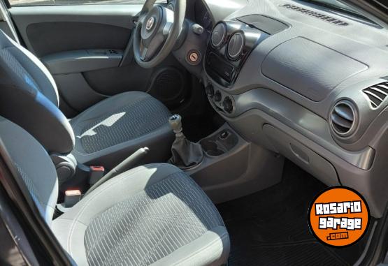 Autos - Fiat PALIO ATTRACTIVE 2013 Nafta 116000Km - En Venta