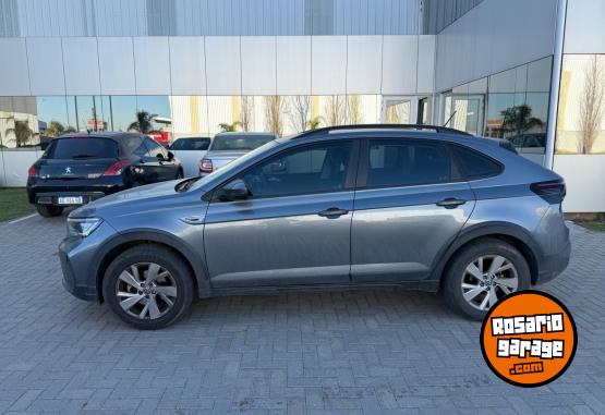 Autos - Volkswagen Nivus 2023 Nafta 42000Km - En Venta