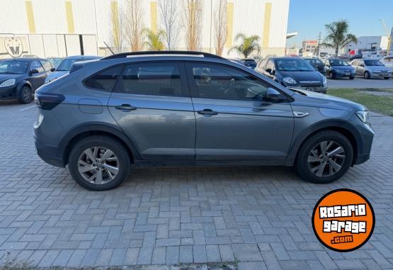 Autos - Volkswagen Nivus 2023 Nafta 42000Km - En Venta