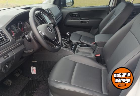 Camionetas - Volkswagen AMAROK TRENDLINE MT 2025 Diesel 2550Km - En Venta