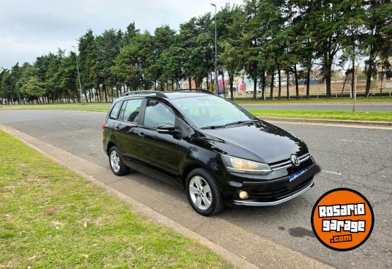 Autos - Volkswagen Suran 2017 GNC 122000Km - En Venta