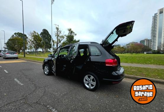 Autos - Volkswagen Suran 2017 GNC 122000Km - En Venta