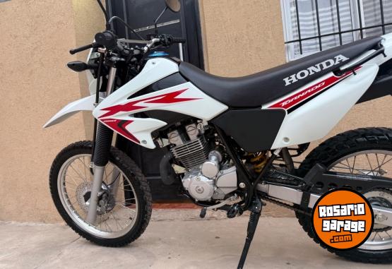 Motos - Honda XR 250 2024 Nafta 1500Km - En Venta