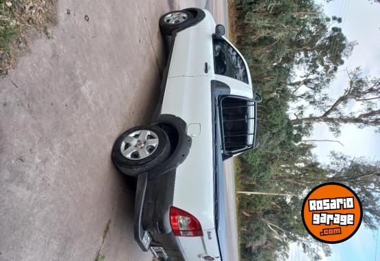 Utilitarios - Fiat Strada 2013 Nafta 98000Km - En Venta