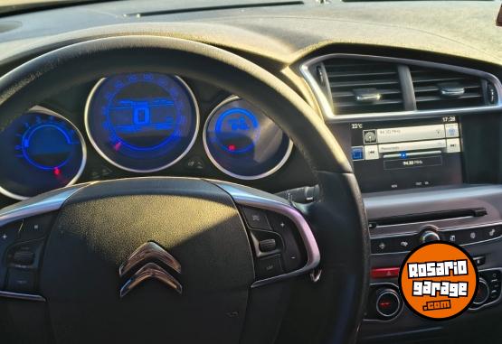 Autos - Citroen C4 lounge 2017 Diesel 118000Km - En Venta