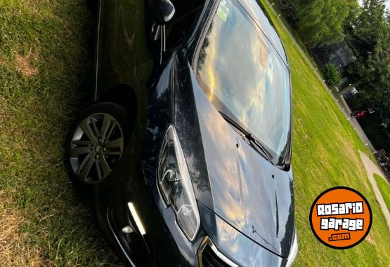 Autos - Peugeot 308 2016 Nafta 83000Km - En Venta