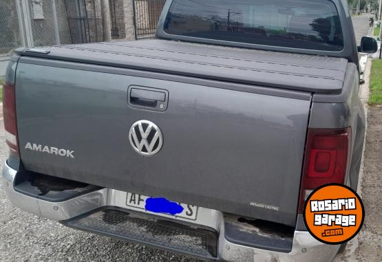 Camionetas - Volkswagen Amarok 2023 Diesel 36000Km - En Venta