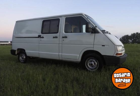 Utilitarios - Renault Trafic 1995 Diesel 315000Km - En Venta