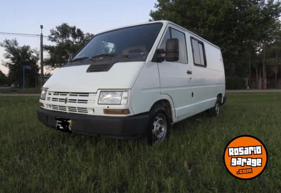 Utilitarios - Renault Trafic 1995 Diesel 315000Km - En Venta