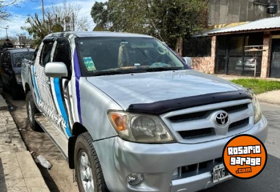 Camionetas - Toyota Hilux SR 2.5 4×4 2008 Diesel 212000Km - En Venta