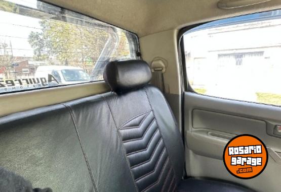 Camionetas - Toyota Hilux SR 2.5 4×4 2008 Diesel 212000Km - En Venta