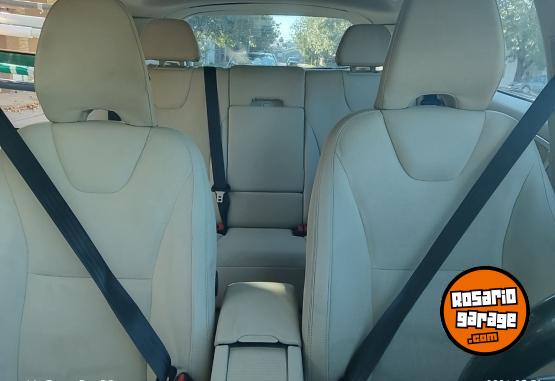 Camionetas - Volvo XC60 2012 Nafta 240000Km - En Venta