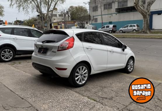 Autos - Ford Fiesta 2018 Nafta 86000Km - En Venta