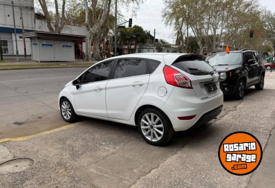 Autos - Ford Fiesta 2018 Nafta 86000Km - En Venta