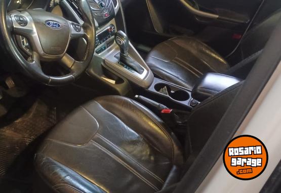 Autos - Ford FOCUS SE PLUS 2014 Nafta 135000Km - En Venta