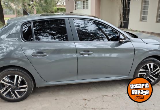 Autos - Peugeot 208 Allure pack 2024 Nafta 19500Km - En Venta