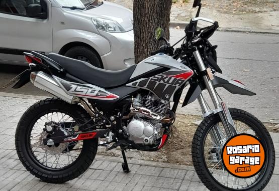 Motos - Motomel Skua silver 150 2026 Nafta 2800Km - En Venta