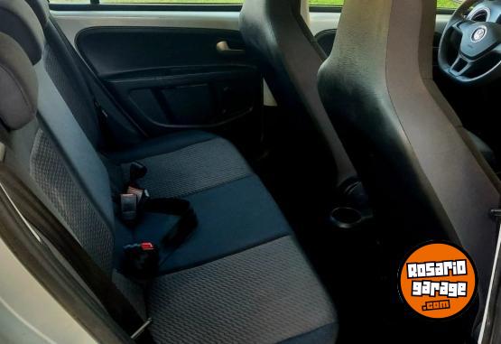 Autos - Volkswagen Volkswagen up movil 2017 Nafta 118000Km - En Venta