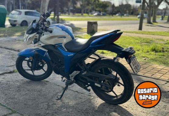 Motos - Suzuki Gixxer 150 2017 Nafta 30000Km - En Venta